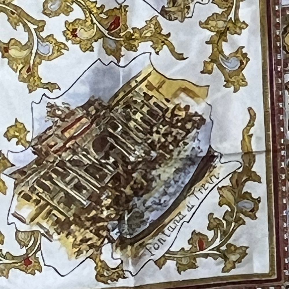 Vintage Roma Gold and White Landmark Souvenir Scarf - Picture 5 of 9